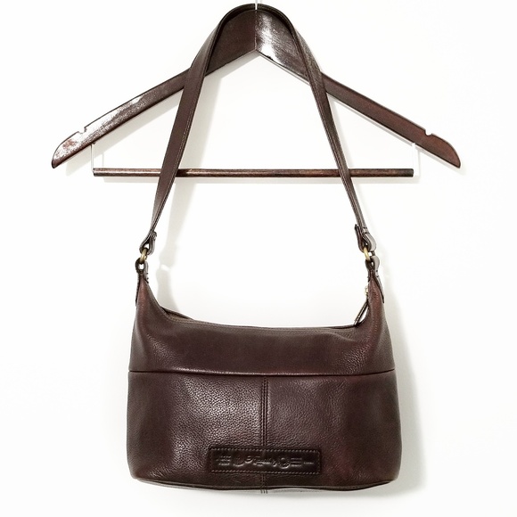 shoulder bag with outside pockets